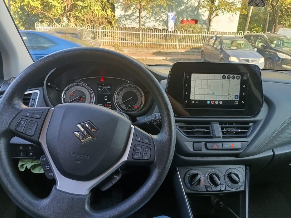 Suzuki S Cross primul proprietar