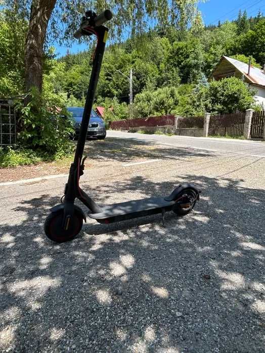 Trotineta electrica Xiaomi Mi Pro 2