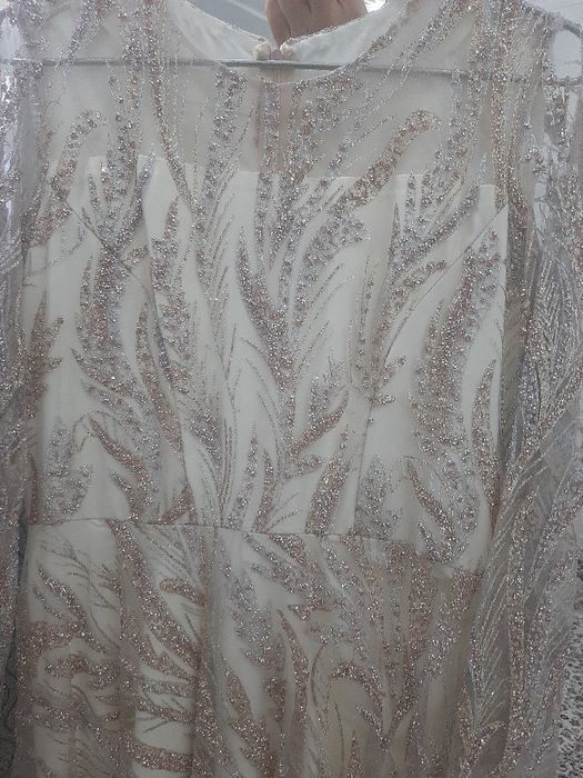 Вечерные платье длинная