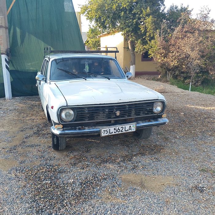 Vaz2108 Lada va VOLGA 24 10