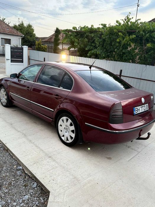 Skoda Superb 2003
