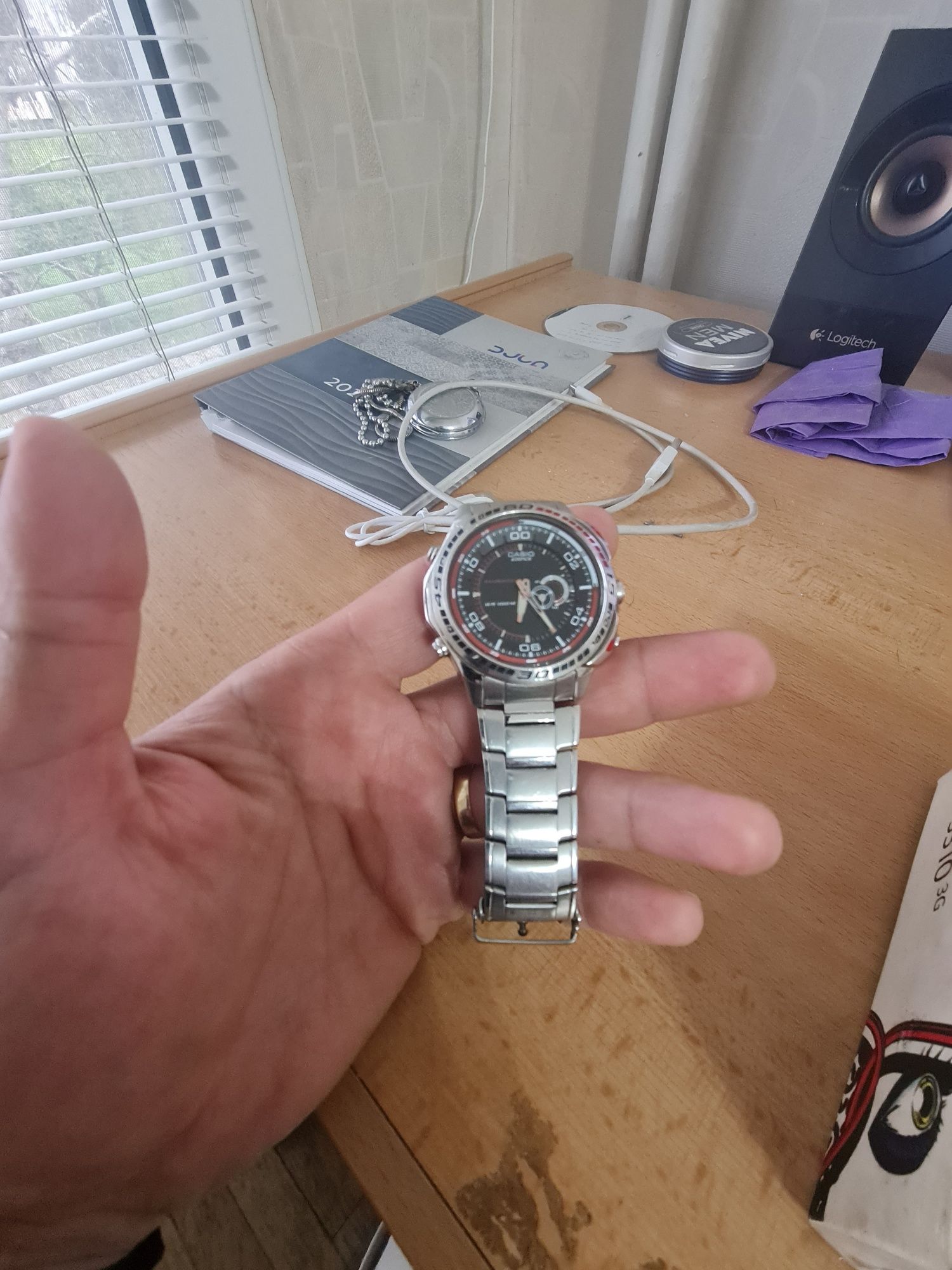 Casio edifice часовник