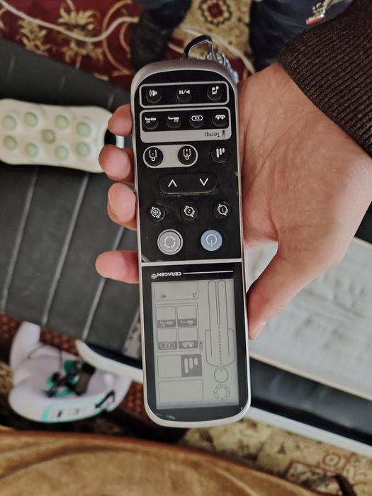 Csragem umurtqa bel massajori ham massaj qiladi ham qizdirad b/u