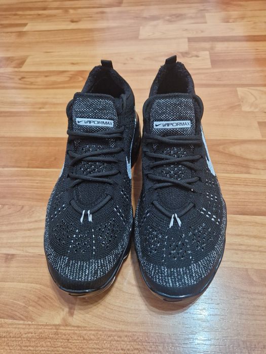 Vapormax 2023 model nou