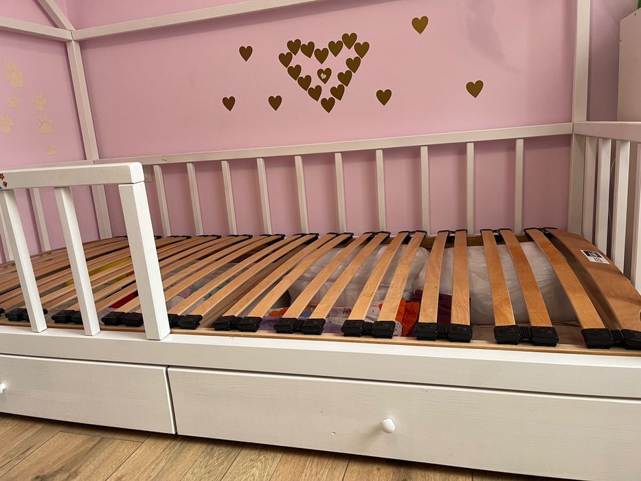 Детско легло къща 100/200 см с матрак и подматрачна рамка