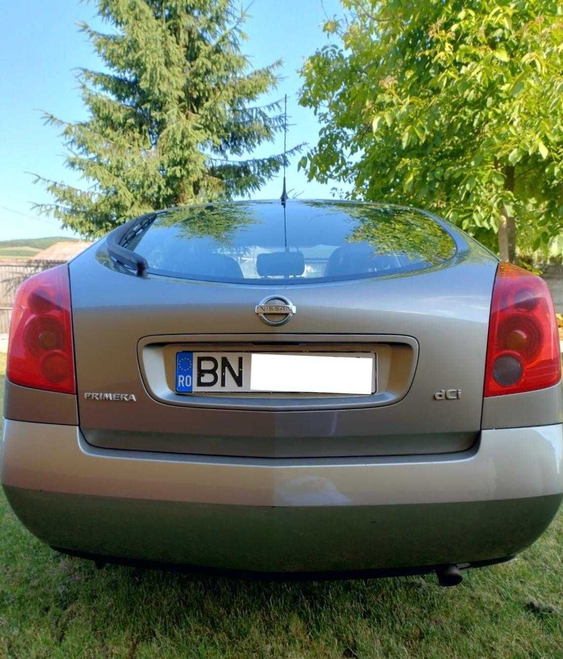 Nissan Primera P12