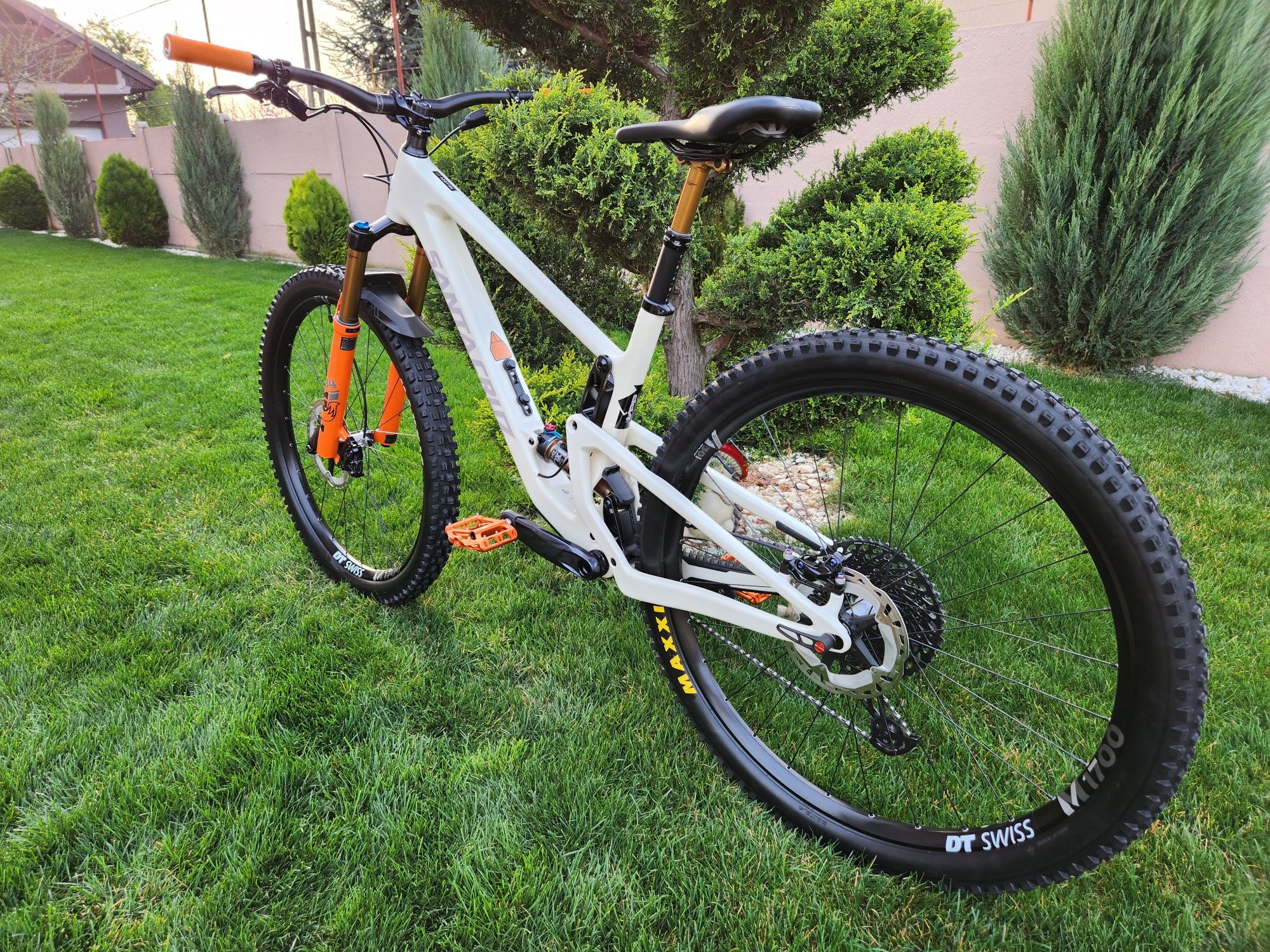 Santa Cruz Tallboy CC / Bicicletă mtb full suspension 29'er