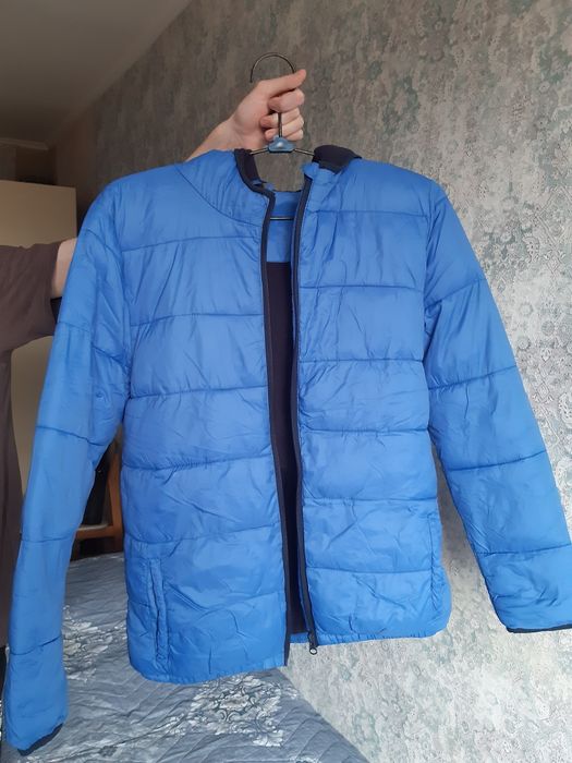 Куртка теплая с капюшоном подростковая