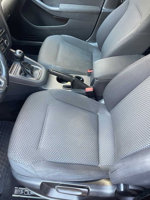 Volkswagen Jetta 1.2 TSI 2011