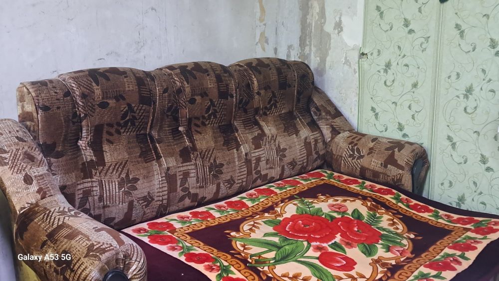 Диван + 2 кресла