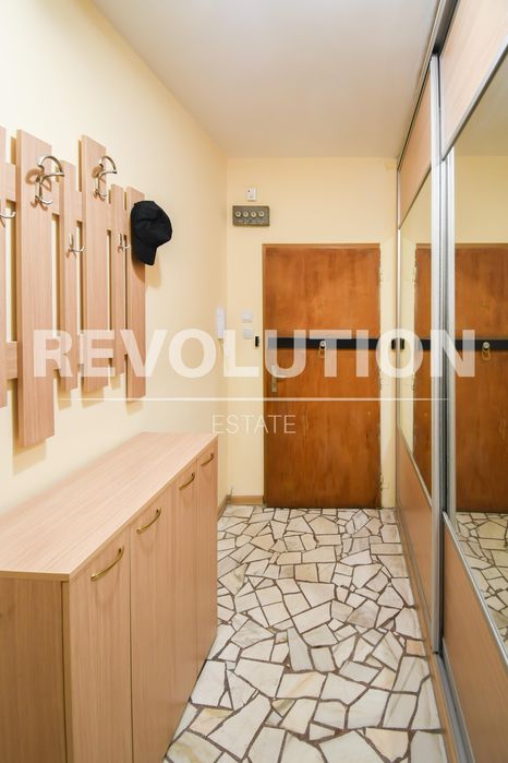 Дава се под наем Тристаен апартамент в София, Слатина - 65 кв.м за 550 € - Снимка #10