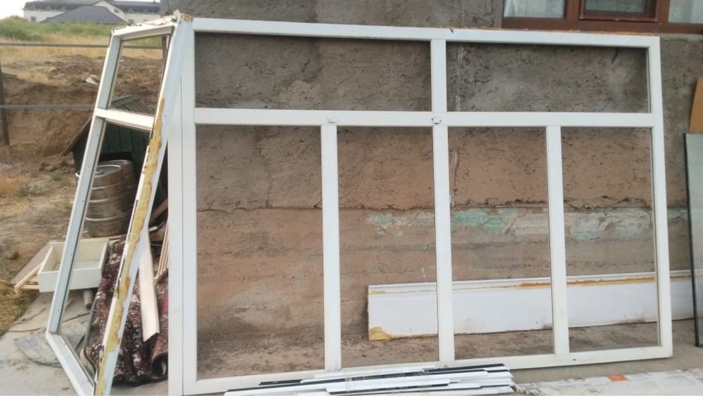 Пластик терезе сатылады