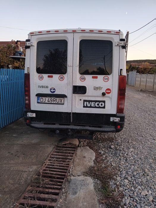 Microbuz 8+1 Iveco