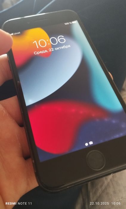 iPhone 7.       4/ 32gb