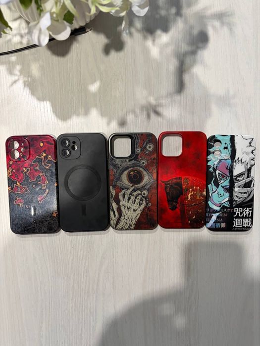 Продаются чехлы на iPhone 12. 1 чехол - 1000