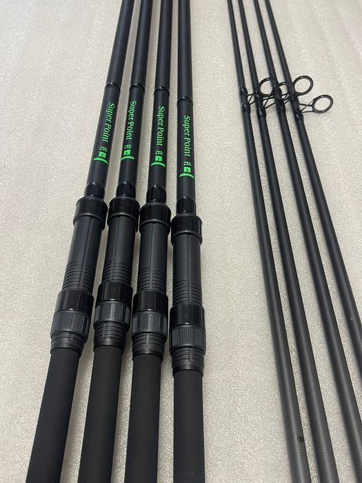 SET 4 Lansete Super Point 3.9m, 4.5lbs 2segmente + 4 Mulinete TM12000