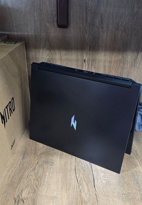 Acer Nitro V 16 (ANV16-41-R584), Obsidian Black (KOREA)