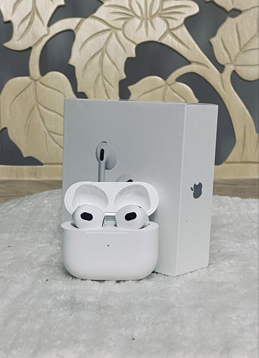 Оригинал AirPods 3