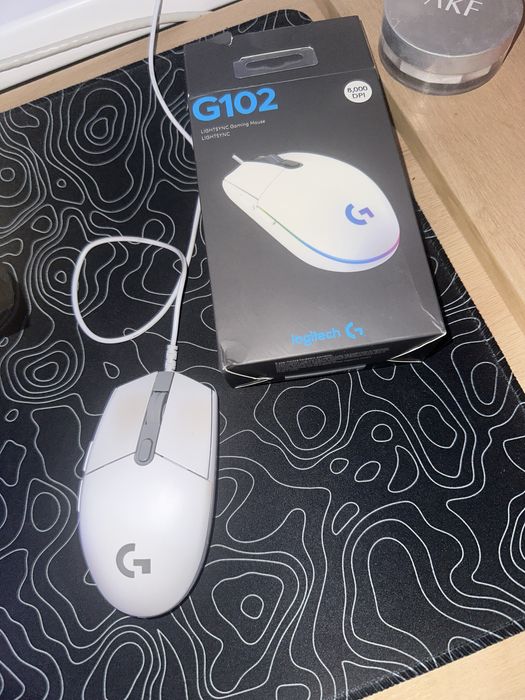 Продам мышь logitech G102