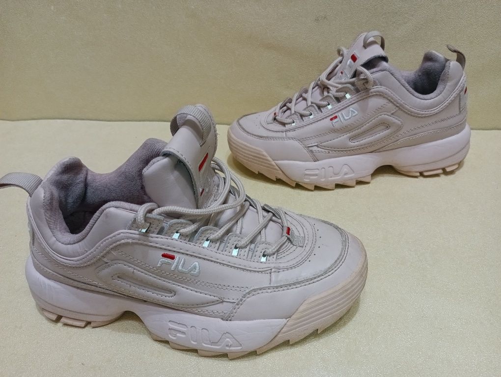 Fila розови кожени сникърси N 39 - 32 лв