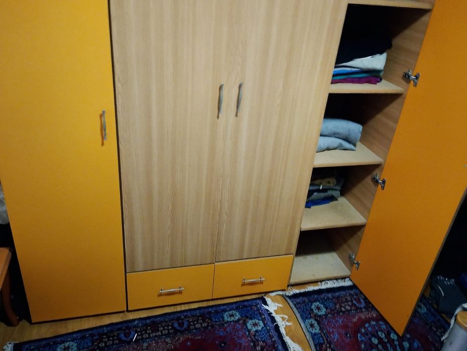 Șifonier în 3 canate