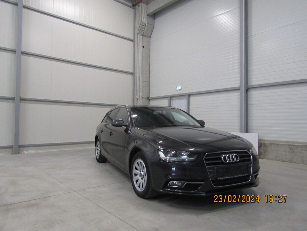 Vand Audi A4 B8 2013