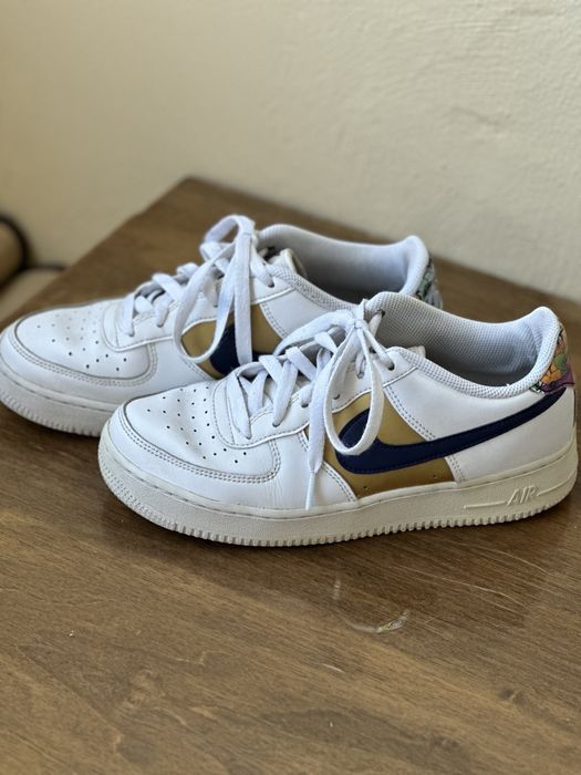 Nike Air Force 1