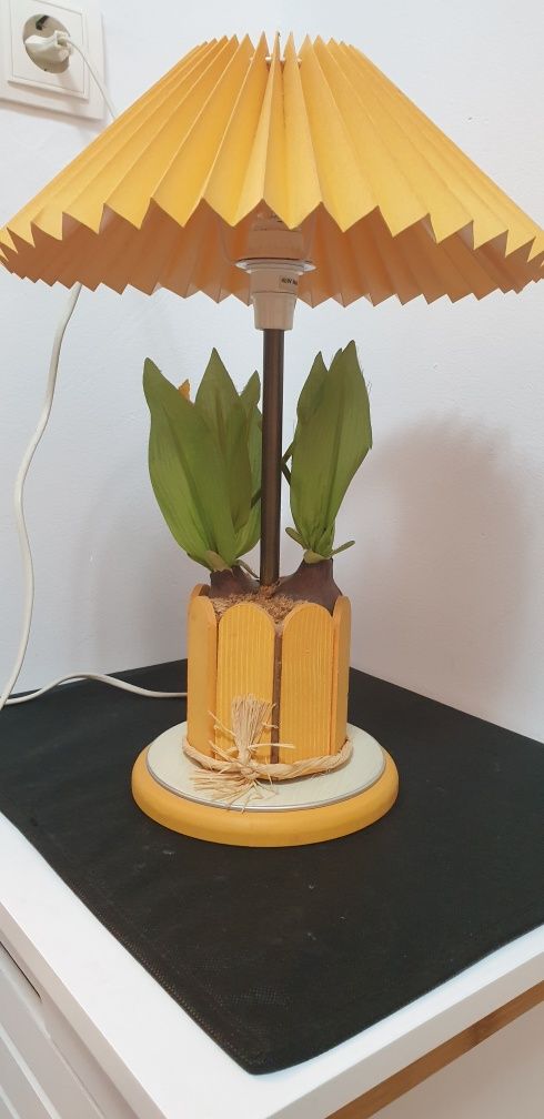 Lampa veioza vintage colectie lemn alama Franta 1970 Du Bois