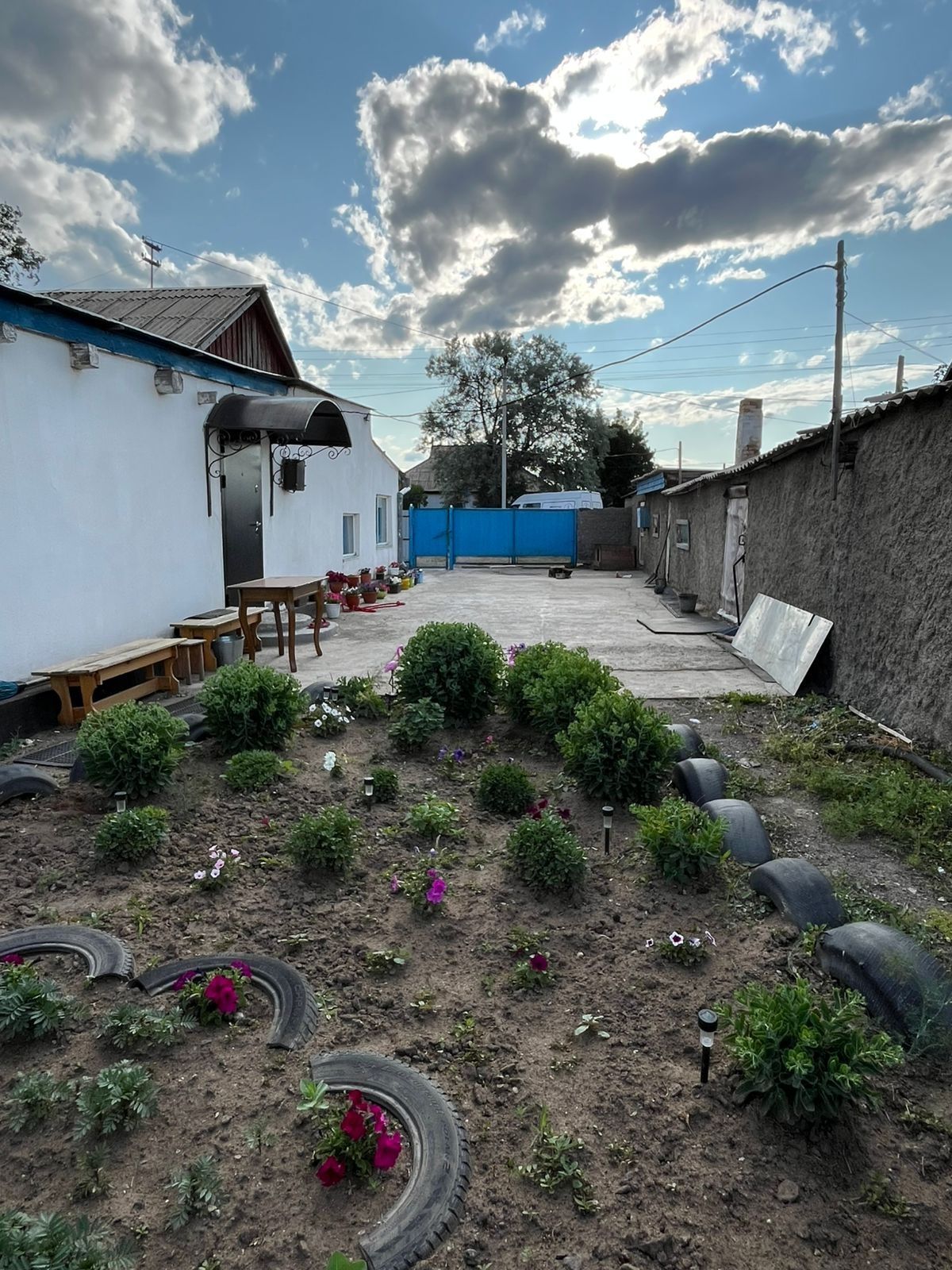 Продается дом в совхозе Карагандинском .