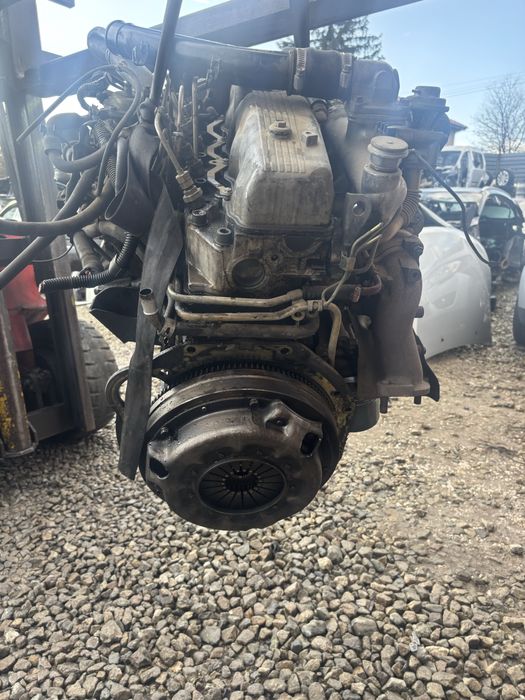 мотор/двигател за mitsubishi pajero 3/мицубиши паджеро 3 4D56