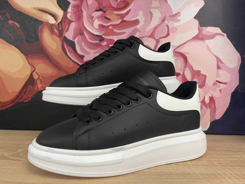 Adidasi Alexander Mc QUEEN l Produs NOU Unisex