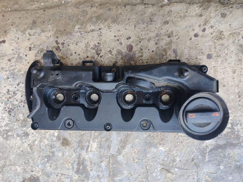 Capac culbutori chiuloasa Seat Exeo Audi A4 A5 A6 Q5 motor 2.0 CJC CGL CFG 03L103469F