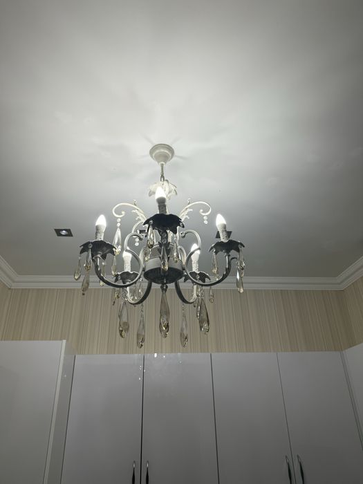 Люстра в стиле классика б/у