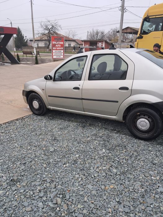 Proprietar vând Dacia Logan 1,5 dizel an 2006