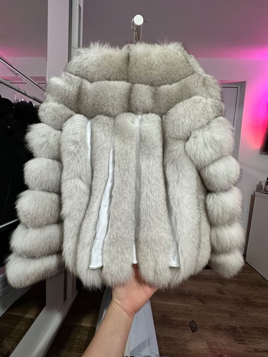 Haina de blana alb-gri