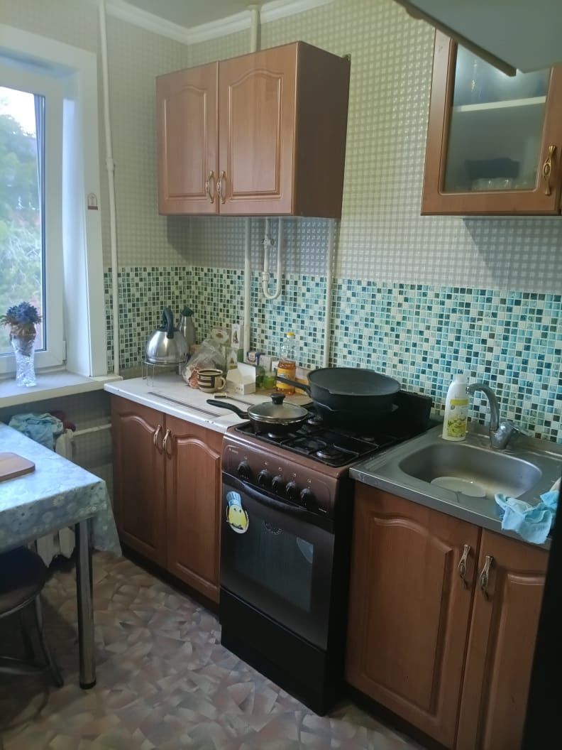 Продам уютную однушку в районе Караванаа