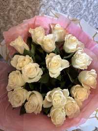 Цветы букет гул белые розы 17шт -4500тг