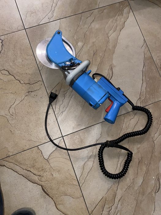 Vand taietor fierastrau carne