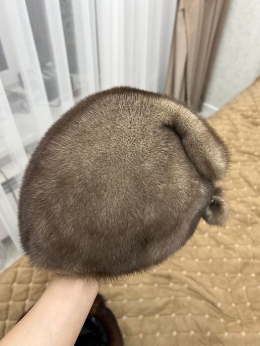 Норковая шапка за 9000, есть торг