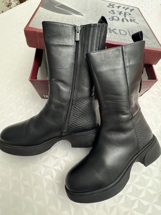 Продам зиминие сапоги, новые 37 размер