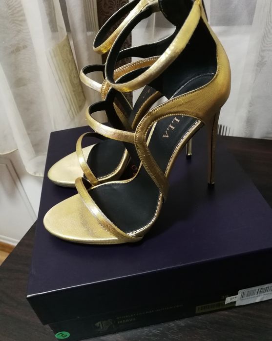 Sandale LeSilla aurii