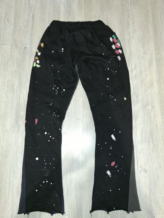 Pantaloni gallery dept