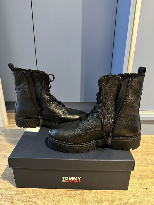 Ghete de iarna Tommy Hilfiger 46 NOI
