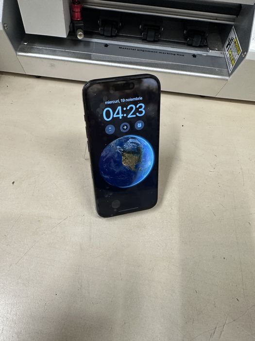 Iphone 15 pro / 128 gb / 100% baterie / folie sticla cadou