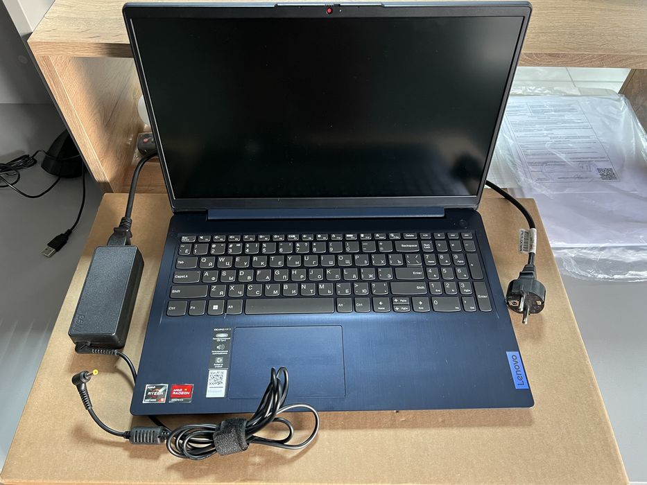 Ноутбук Lenovo AMD Ryzen 5 5625U 2.3GHz