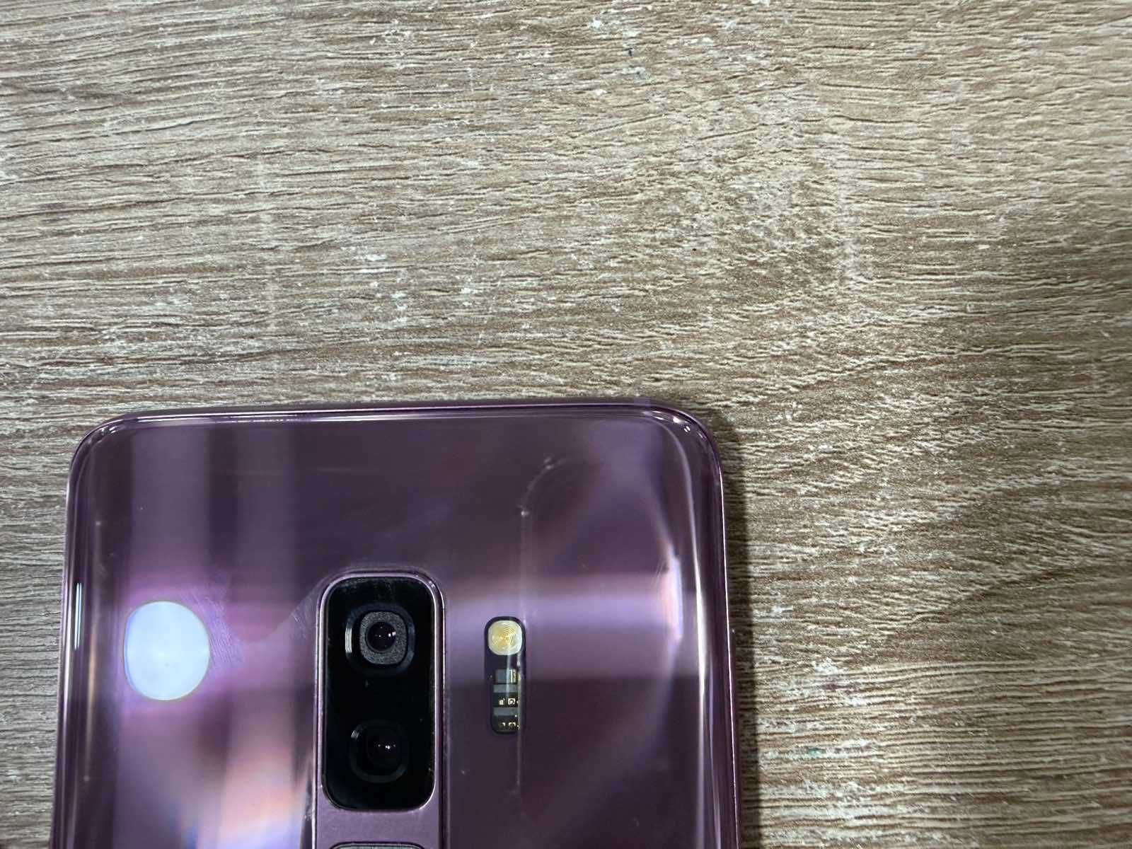 Samsung s9 Plus +