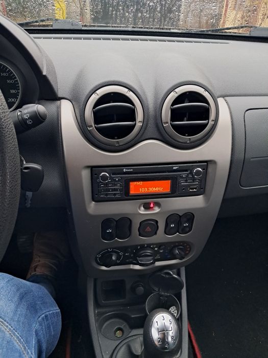 Dacia Duster 1,6 benzina