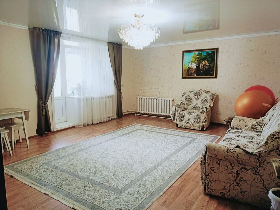 Классная, просторная в 100кв.м квартира в районе 17 школы