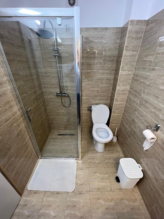 Garsoniera decomandata