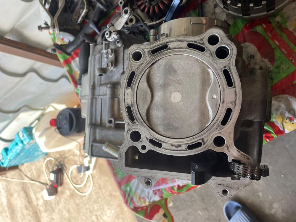 Vind sau schimb suzuki ltz 400